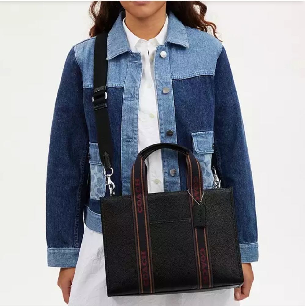 New! 🎁Best Seller! Smith Tote in Silver/Black - Picture 4 of 6